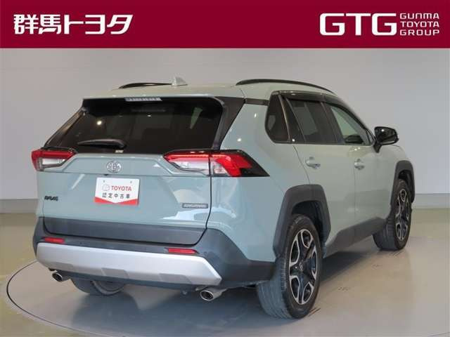 RAV42.0 アドベンチャー 4WD