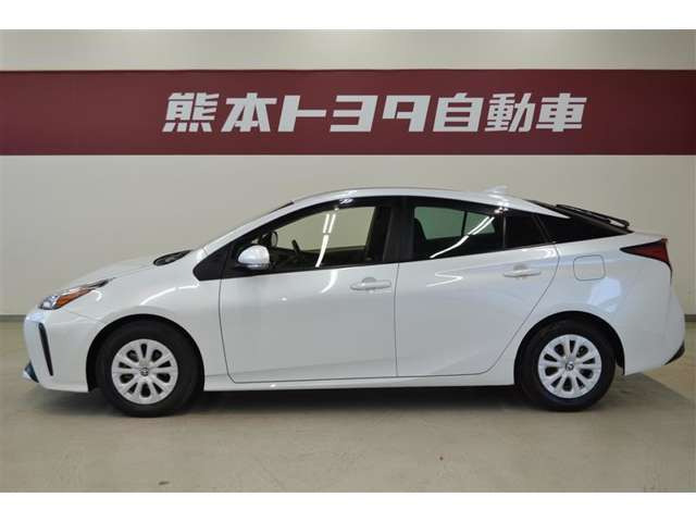 プリウス1.8 S