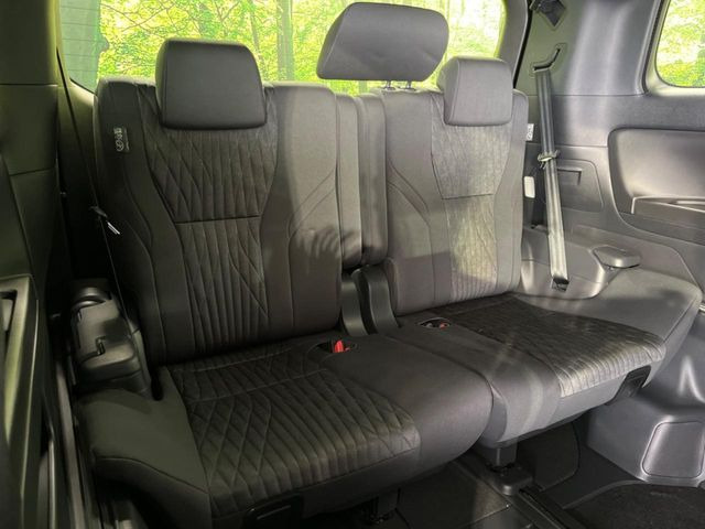 3��ڃV�[�g�͂�������ԗǍD����l�ł��������ƍ����Ē����܂��̂ŁA��l���ł̂��o���������N���N�ł��􂲉Ƒ��ŁA�C�̒m�ꂽ���ԂŁA�h���C�u�ɍs���̂��y���݂ł��ˁ�