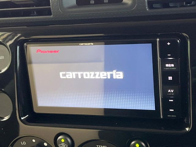 【ナビゲーション】使いやすいナビで目的地までしっかり案内してくれます。各種オーディオ再生機能も充実しており、お車の運転がさらに楽しくなります!!