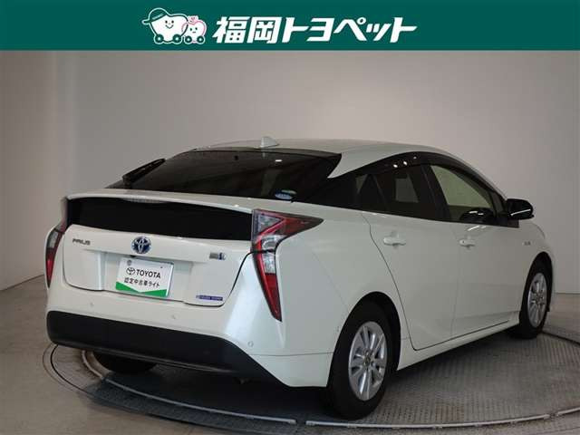 プリウス1.8 S セーフティ プラス