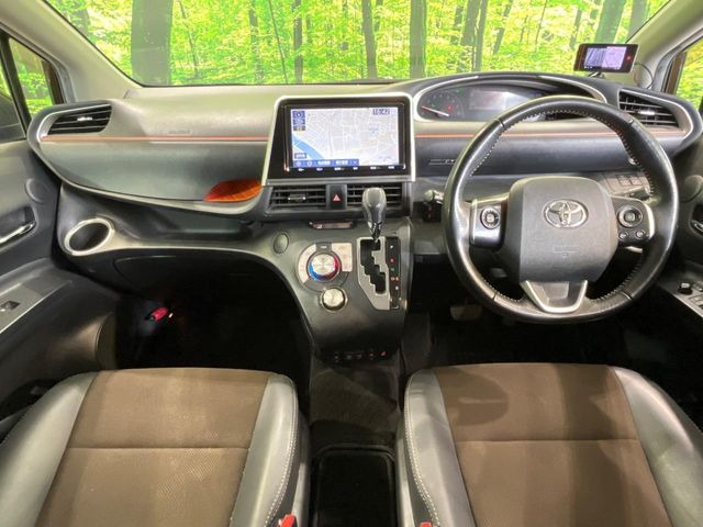 シエンタ1.5 G クエロ