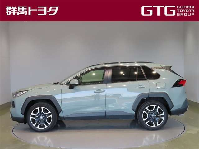 RAV42.0 アドベンチャー 4WD