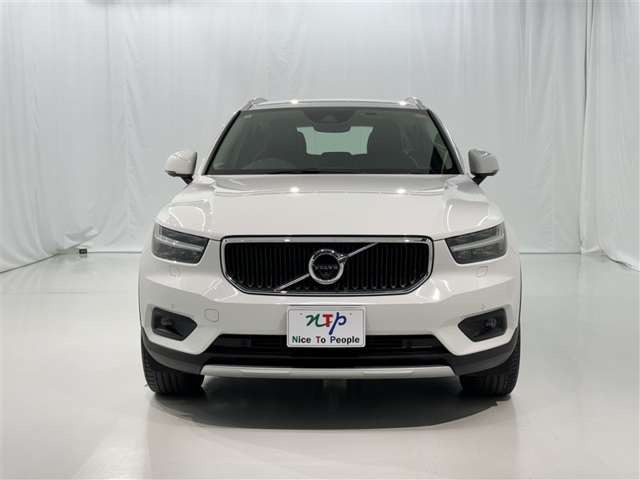 XC40T4 モメンタム