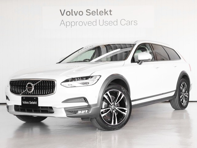 V90クロスカントリーD4 AWD サマム ディーゼル 4WD