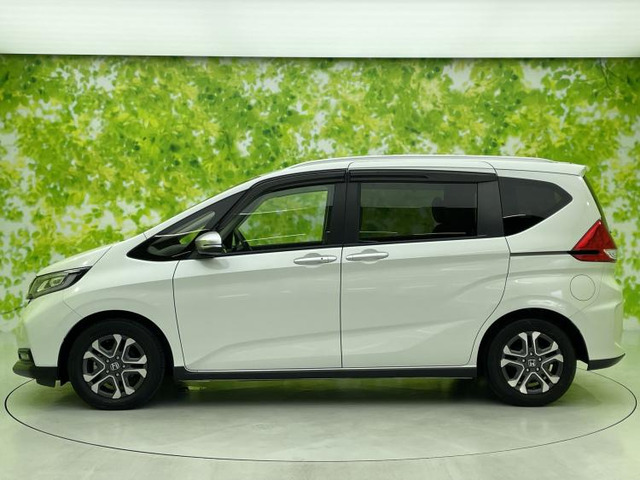 フリード1.5 クロスター ホンダセンシング