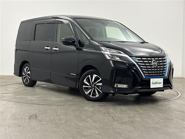 セレナ1.2 e-POWER ハイウェイスターV