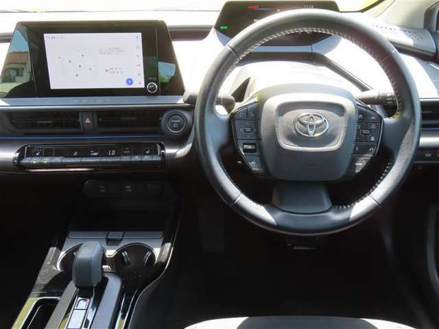 プリウス1.8 U E-Four 4WD