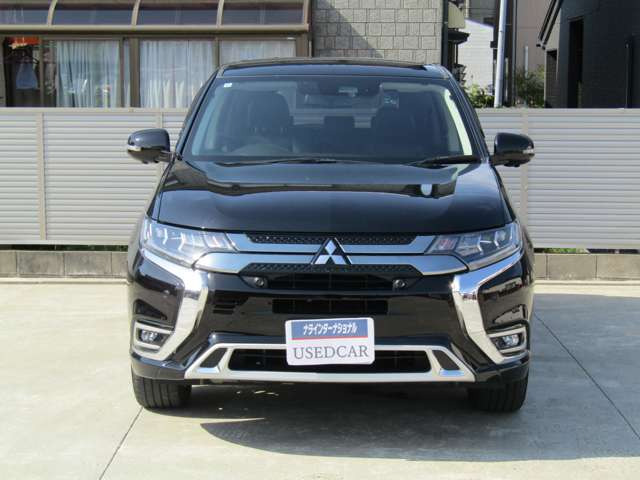 アウトランダーPHEV 2.4 G 4WD
