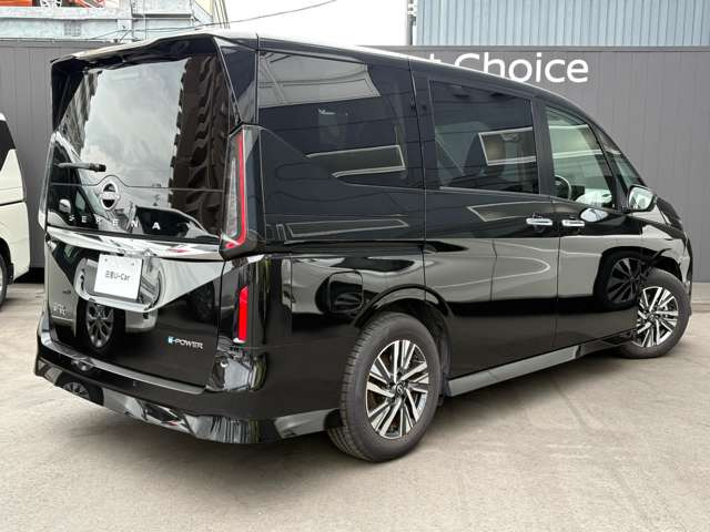 セレナ1.4 e-POWER ハイウェイスターV