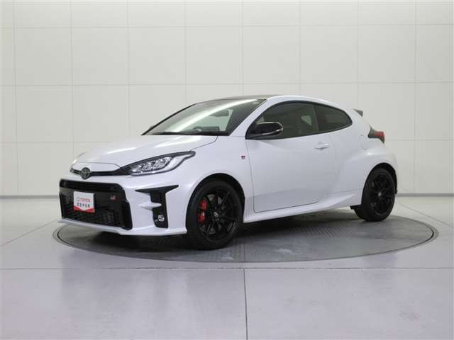 GRヤリス1.6 RZ ハイ パフォーマンス 4WD