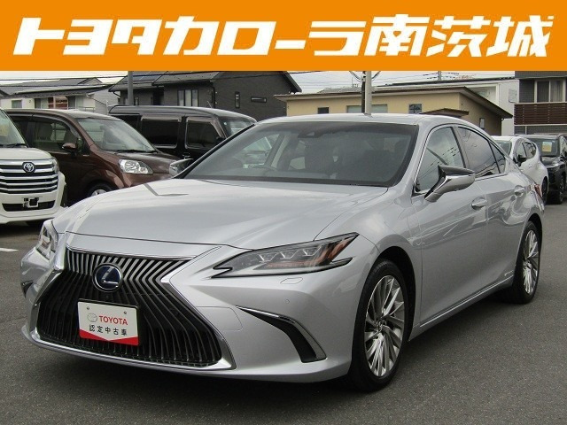 ES300h バージョンL
