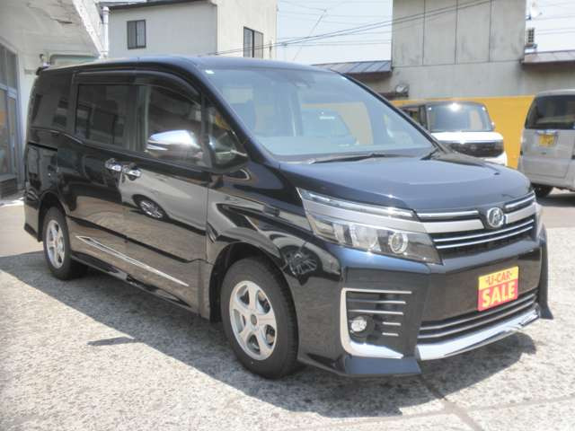 ヴォクシー2.0 ZS 煌II 4WD