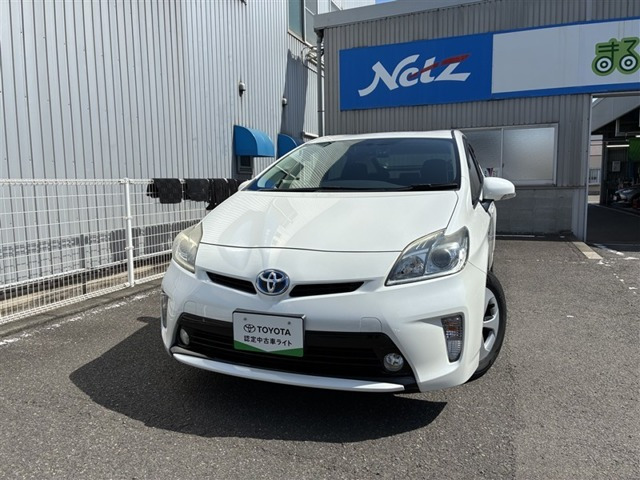 プリウス1.8 S