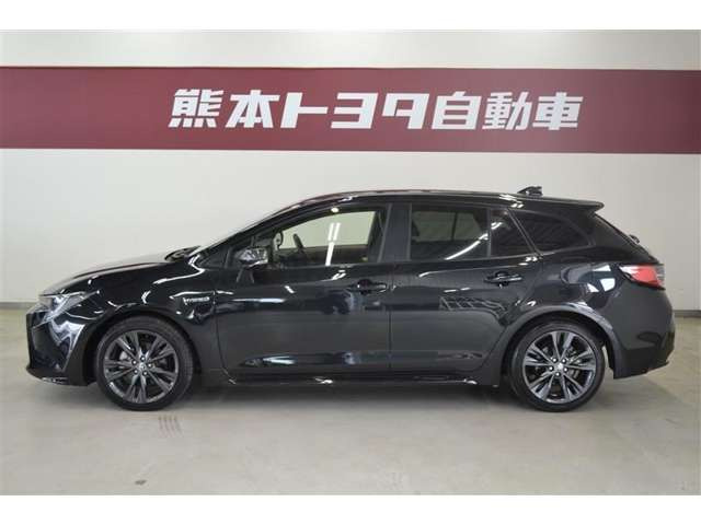 カローラツーリング1.8 ハイブリッド W×B