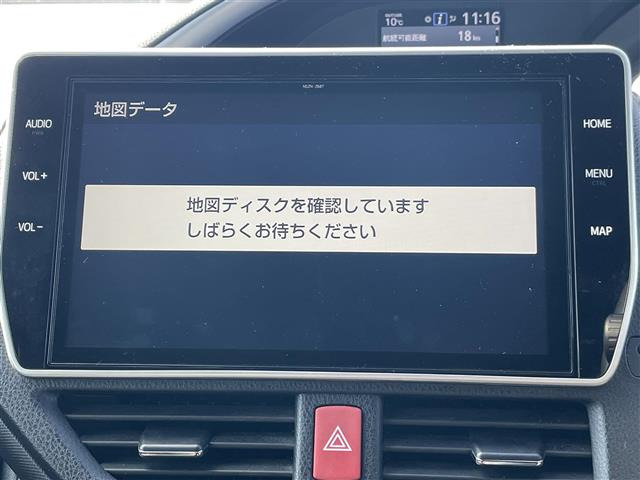 ヴォクシー1.8 ハイブリッド ZS 煌III