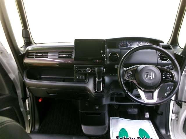 N-BOXカスタムG L ターボ ホンダセンシング 4WD