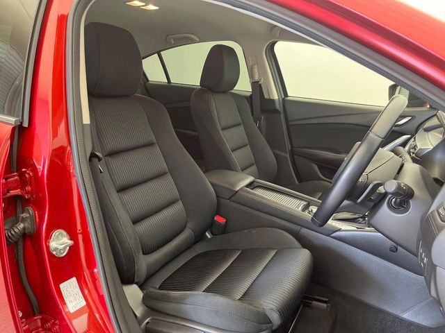 �^�]�Ȃ܂��ɂ͏\���ȃX�y�[�X������A�啿�ȕ��ł��������^�]���Ă�����������ł��B