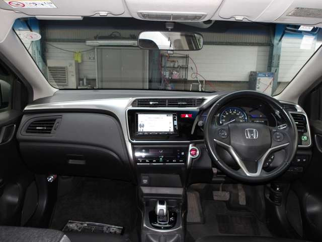 グレイス1.5 ハイブリッド LX 4WD