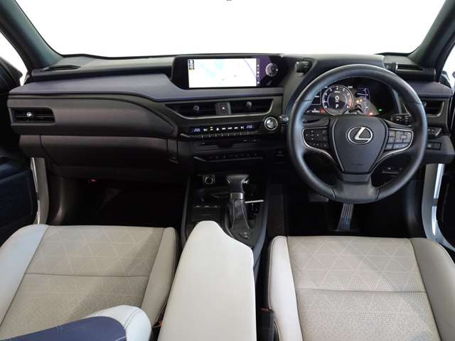 UX200 バージョンL