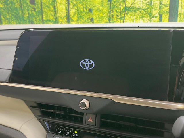 クラウンクロスオーバー2.5 G アドバンスト レザー パッケージ E-Four 4WD