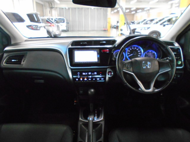 グレイス1.5 LX