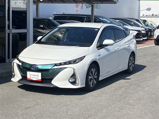 プリウスPHV1.8 A
