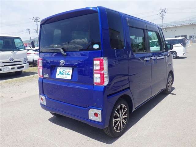 ピクシスメガGターボ SAIII 4WD