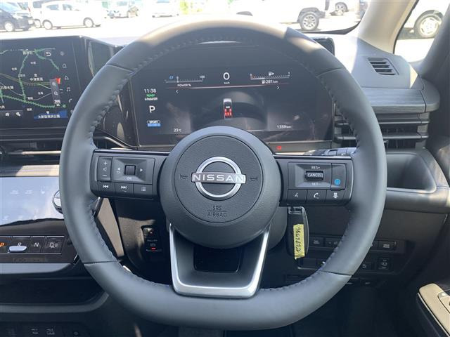 セレナ1.4 e-POWER AUTECH