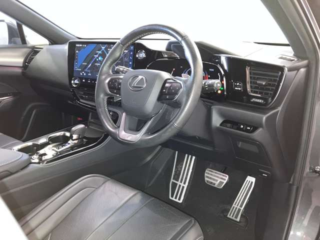 NX350 Fスポーツ 4WD
