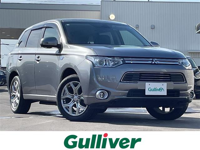 アウトランダーPHEV2.0 G プレミアムパッケージ 4WD