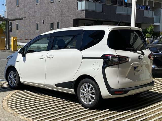 シエンタハイブリッド 1.5 G