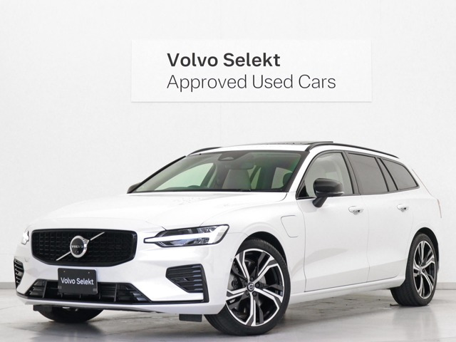 V60リチャージ PHEV T6 AWD アルティメット 4WD