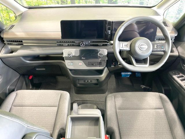 セレナ1.4 e-POWER ハイウェイスターV