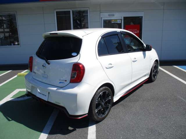 マーチ1.2 NISMO