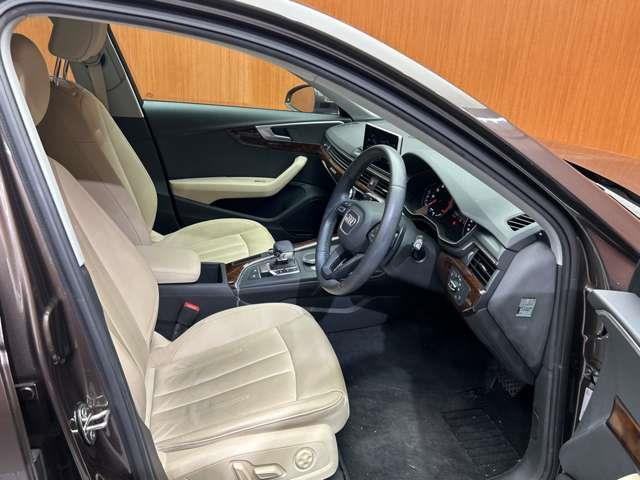 A42.0 TFSI クワトロ 4WD