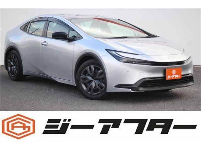 プリウス1.8 X E-Four 4WD