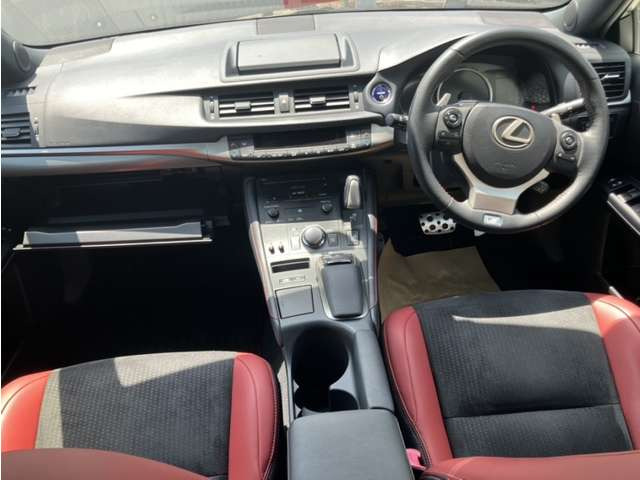 CT200h Fスポーツ Xライン