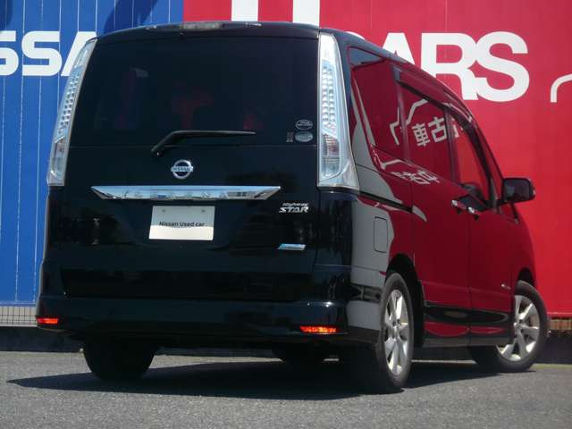 セレナ2.0 ハイウェイスター S-HYBRID Vセレクション