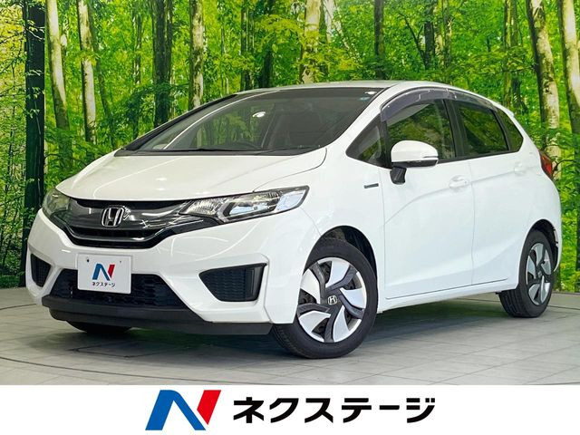フィット1.5 ハイブリッド Fパッケージ