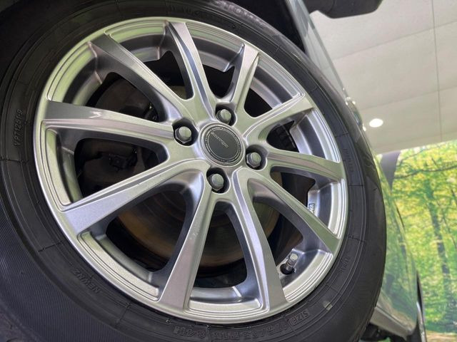 �y15�C���`�A���~�z�C�[���z�O�ςɃ}�b�`�����A���~�z�C�[���𑕒����Ă���܂��B�e��A���~�z�C�[����A�X�^�b�h���X�^�C�����戵�����Ă���܂��B���񂲑��k����������