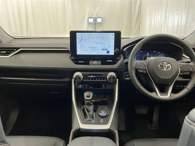 RAV42.5 ハイブリッド G E-Four 4WD