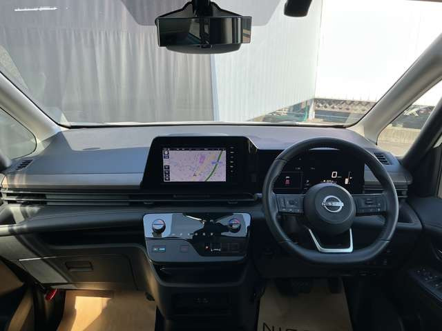 セレナ1.4 e-POWER ハイウェイスターV