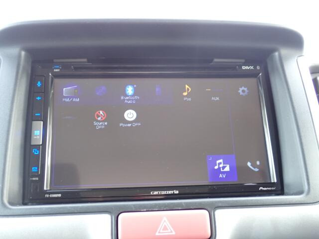 CD�I�[�f�B�I�E���W�I�EBluetooth���t���Ă܂��B
