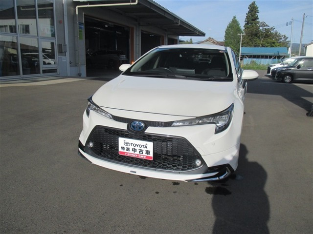 カローラツーリング1.8 ハイブリッド S E-Four 4WD