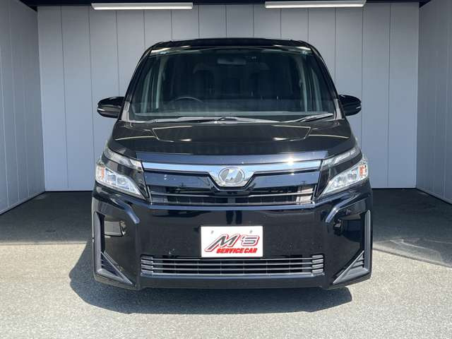 ヴォクシー2.0 X 4WD