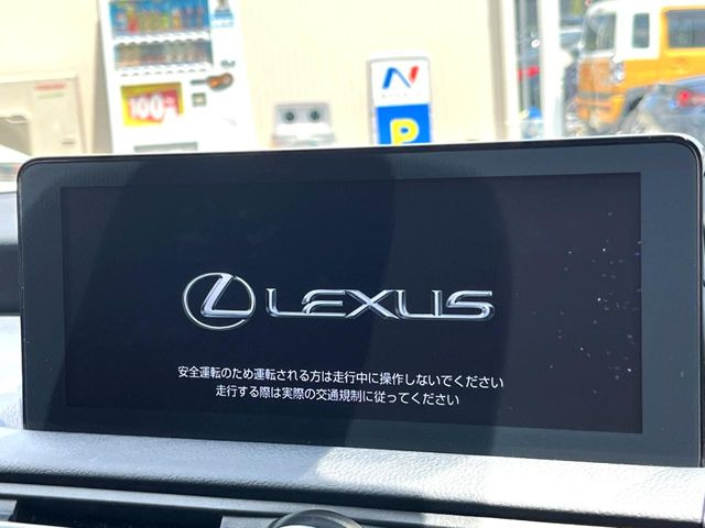 IS500 Fスポーツ パフォーマンス ファースト エディション