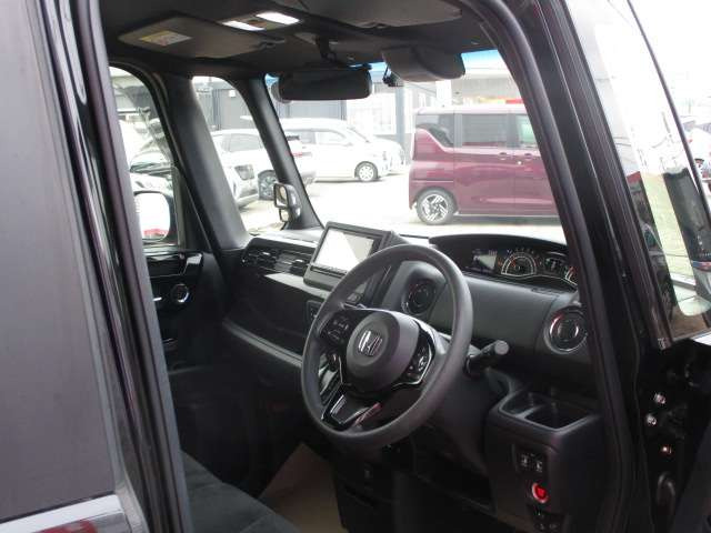 N-BOXカスタムL 4WD