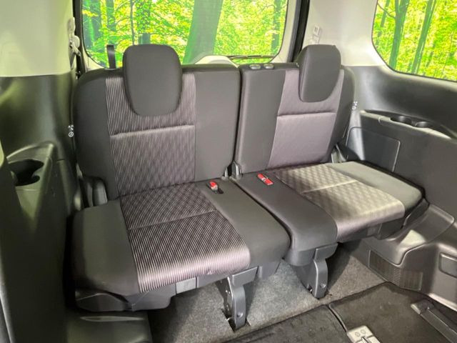 3��ڃV�[�g�͂�������ԗǍD����l�ł��������ƍ����Ē����܂��̂ŁA��l���ł̂��o���������N���N�ł��􂲉Ƒ��ŁA�C�̒m�ꂽ���ԂŁA�h���C�u�ɍs���̂��y���݂ł��ˁ�