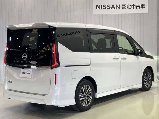 セレナ2.0 ハイウェイスターV